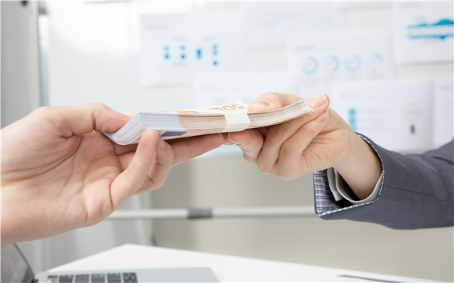 生育津貼和產假工資的區別有哪些